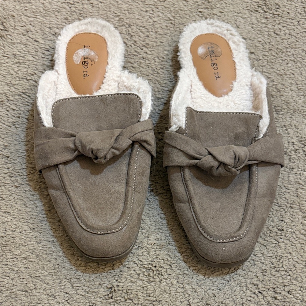 Indigo Women's Taupe Suede Slippers